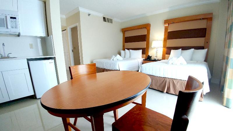 Hotel The Casablanca On The Ocean West Tower Miami Beach Zewnętrze zdjęcie