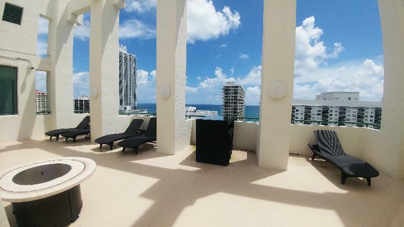 Hotel The Casablanca On The Ocean West Tower Miami Beach Zewnętrze zdjęcie
