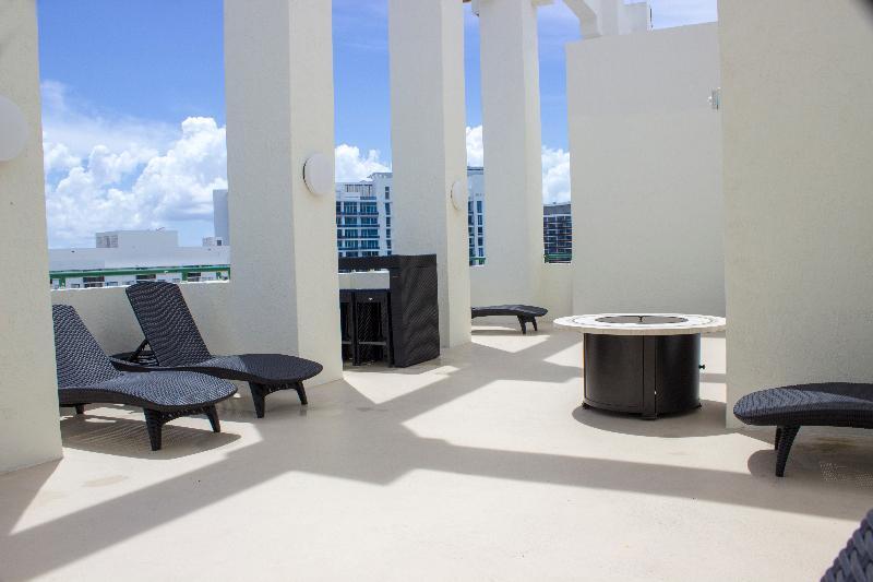 Hotel The Casablanca On The Ocean West Tower Miami Beach Zewnętrze zdjęcie