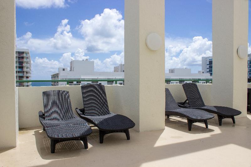 Hotel The Casablanca On The Ocean West Tower Miami Beach Zewnętrze zdjęcie
