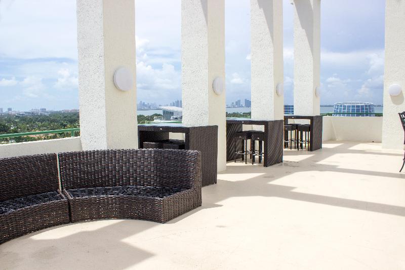 Hotel The Casablanca On The Ocean West Tower Miami Beach Zewnętrze zdjęcie